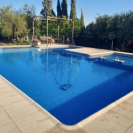 Con Piscina Lua *