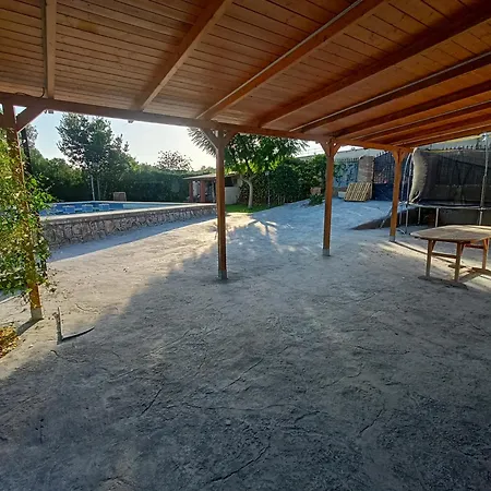 Prázdninový dům Con Piscina Lua *