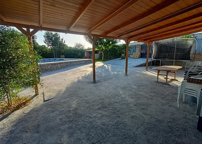 בית נופש Con Piscina Lua *