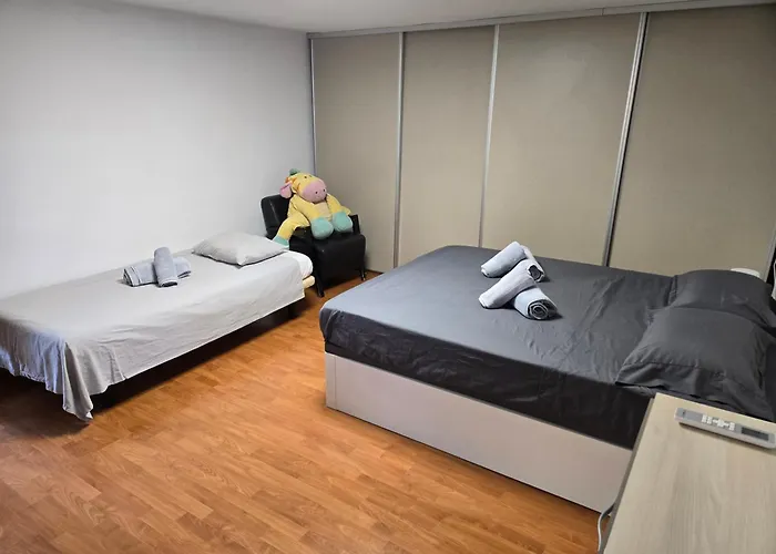 Con Piscina Lua Dom wakacyjny Manises