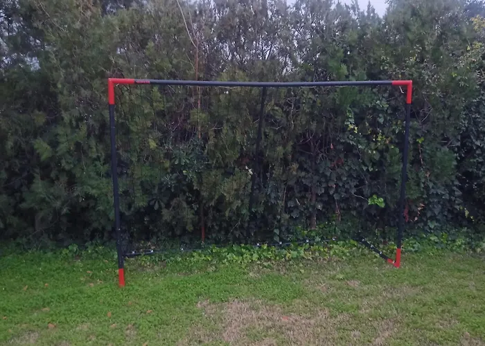 Con Piscina Lua מניסס